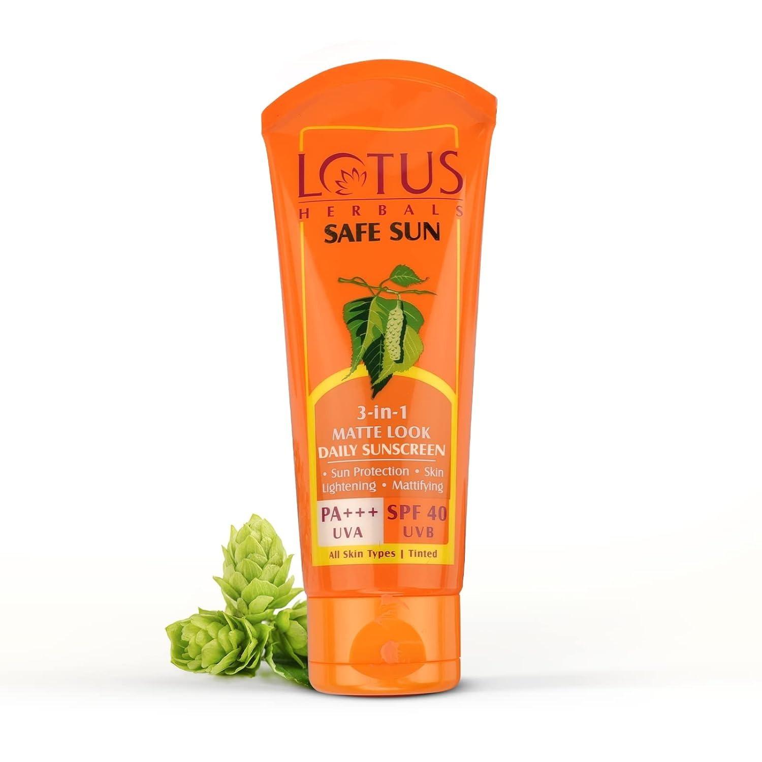 Lotus Herbals Safesun 3-In-1 Matte Look Daily Sunscreen | Tinted Sunscreen | Spf 40 Pa+++ | Dermatologically Tested | Mallow, Hops | Paraben Free, Tinted, No White Cast, Matte Finish | All Skin Types |